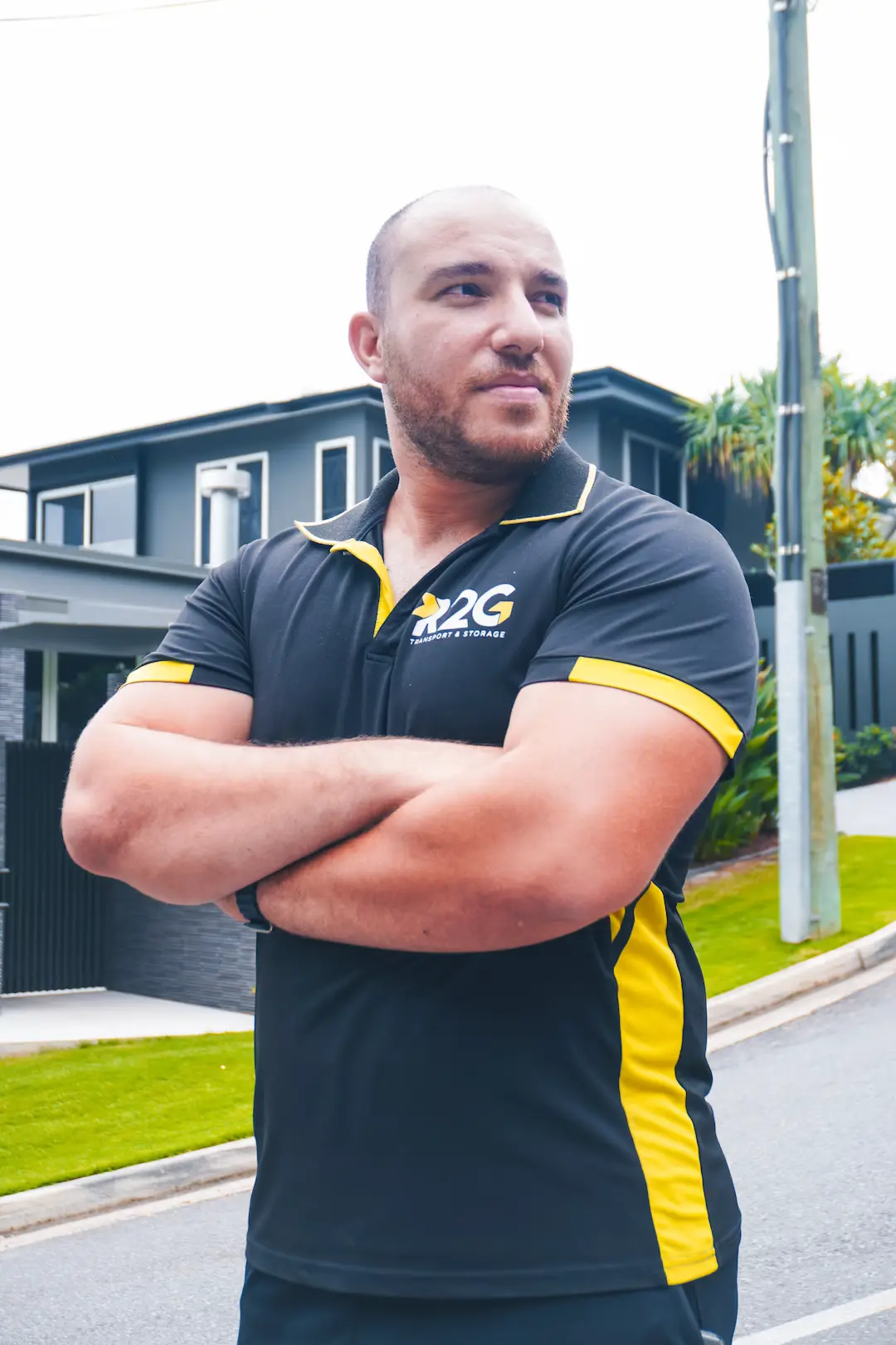 R2G Office Removalists Cairns — Commercial Relocations R2G professional office removalists relocating commercial furniture and IT equipment in Cairns