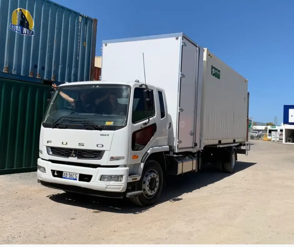 R2G interstate removalists truck delivering furniture from Cairns to Brisbane Queensland